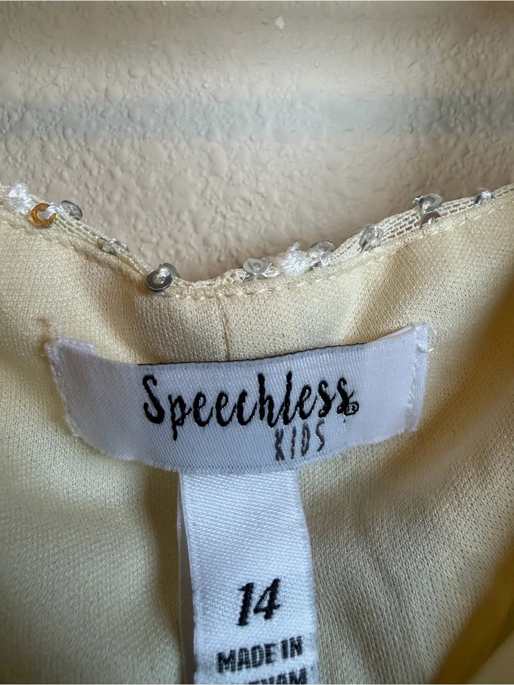 Speechless Kids Ivory w/Silver Sequins Feather-Shoulder Party Dress. Size 14
